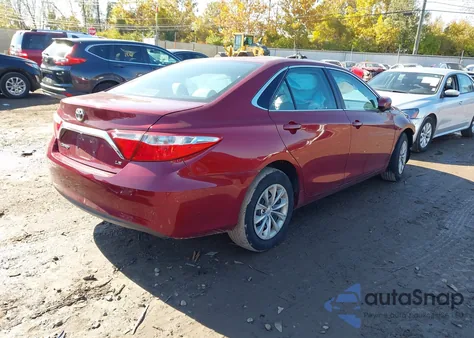 2016 Toyota Camry Le z USA, uszkodzony, nr VIN 4T1BF1FK7GU583008